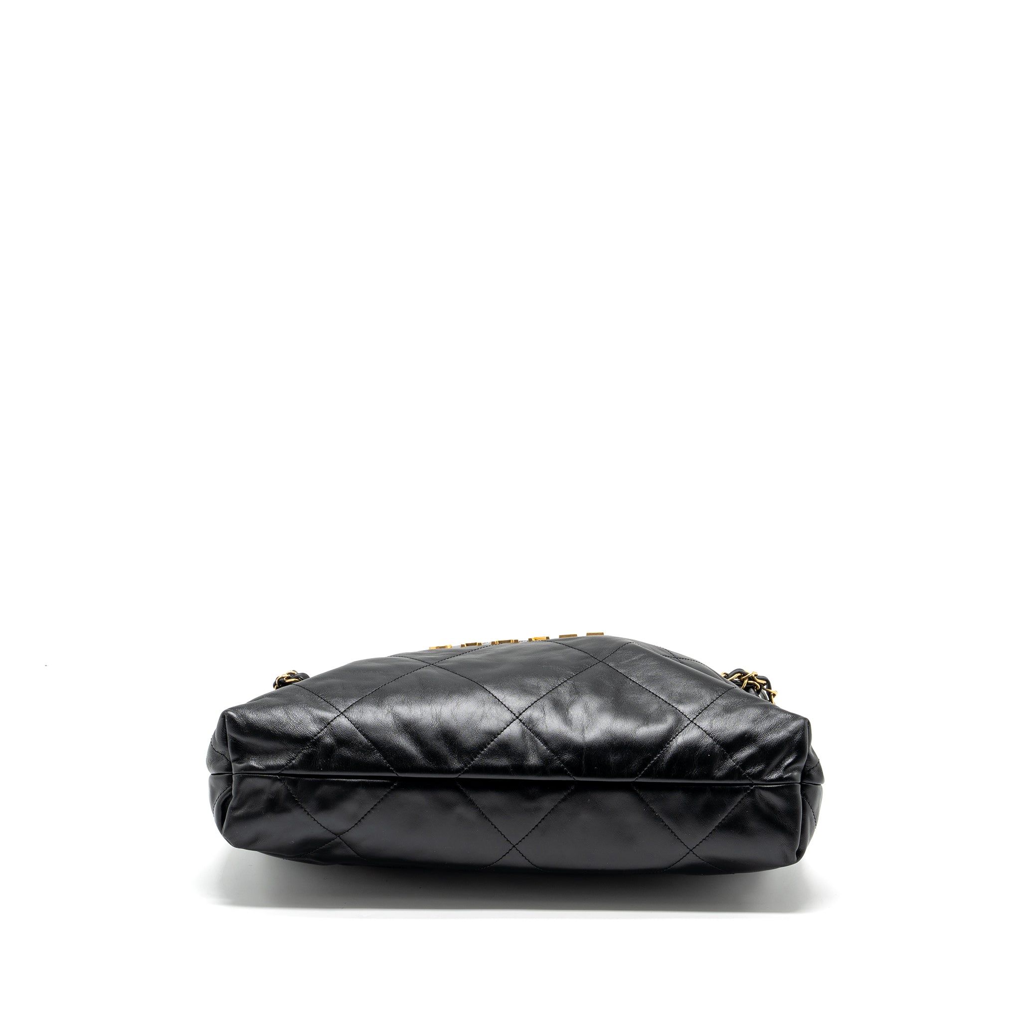 chanel-medium-22-bag-calfskin-black-ghw-microchip