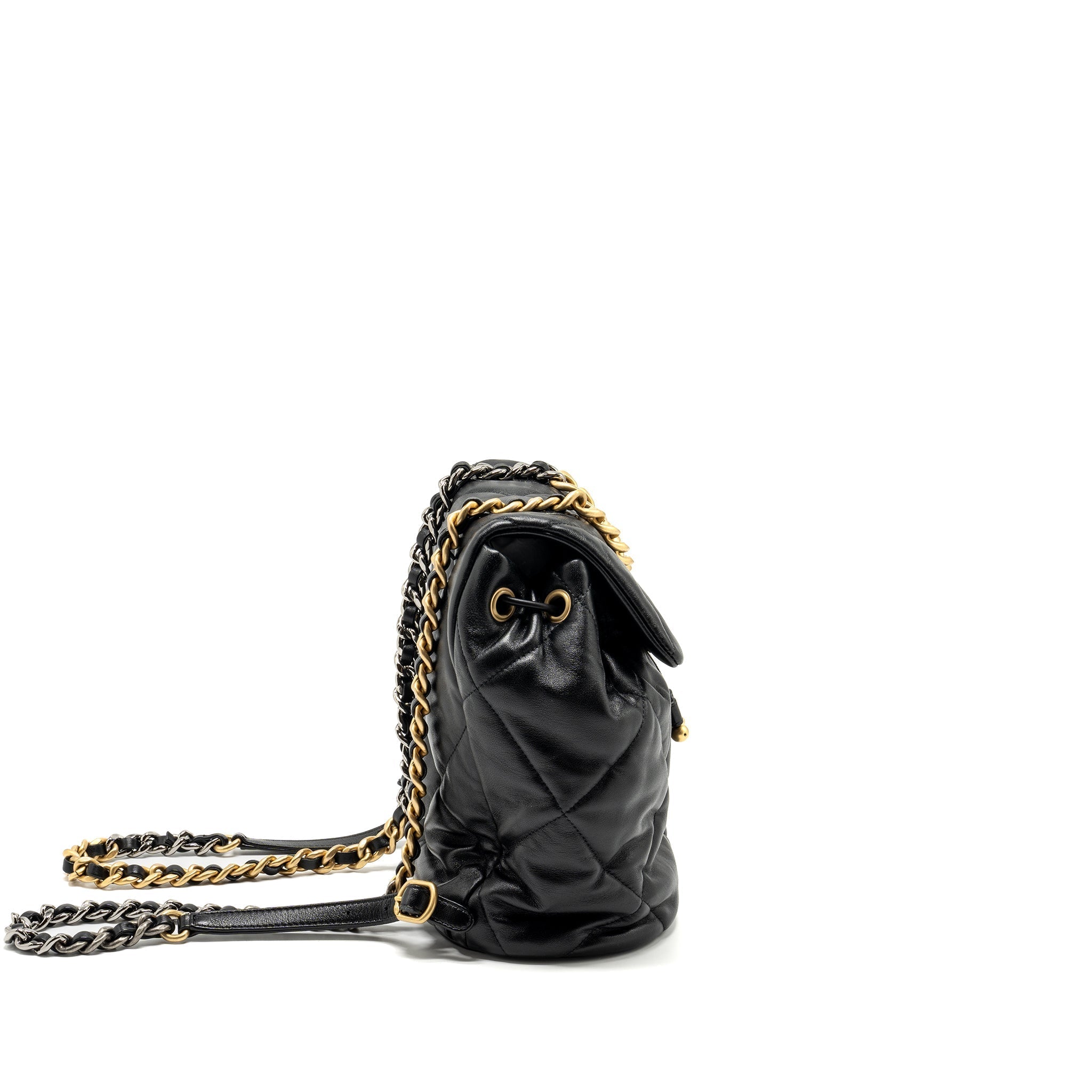 chanel-24c-19-backpack-shiny-lambskin-black-multicolour-hardwaremicrochip