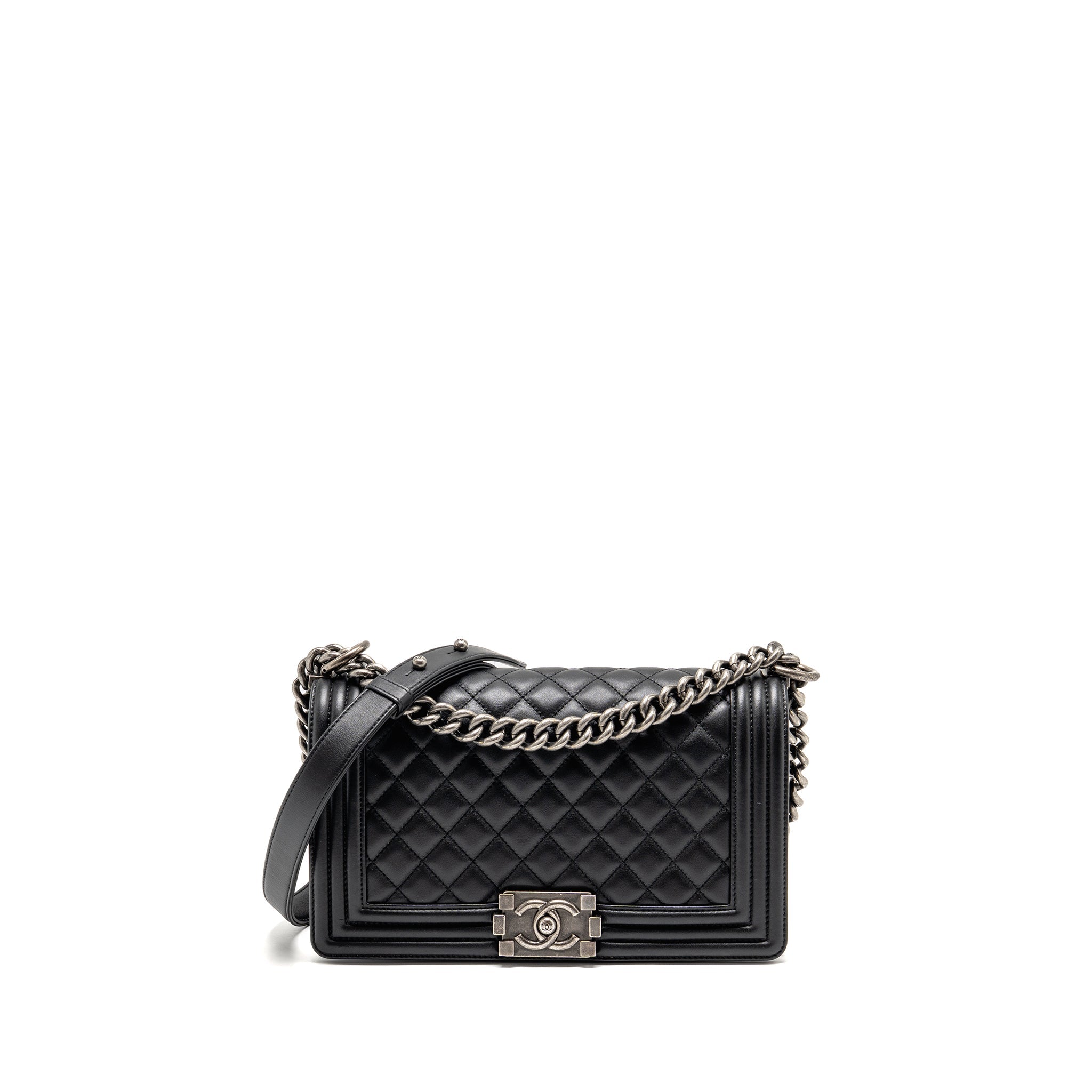 chanel-medium-boy-bag-calfskin-black-ruthenium-shw-1