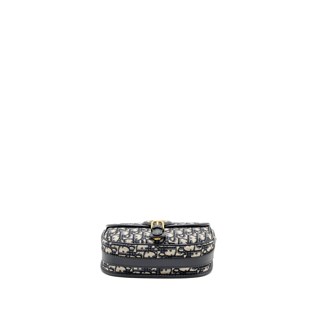dior-medium-bobby-bag-blue-dior-oblique-jacquard-ghw-1