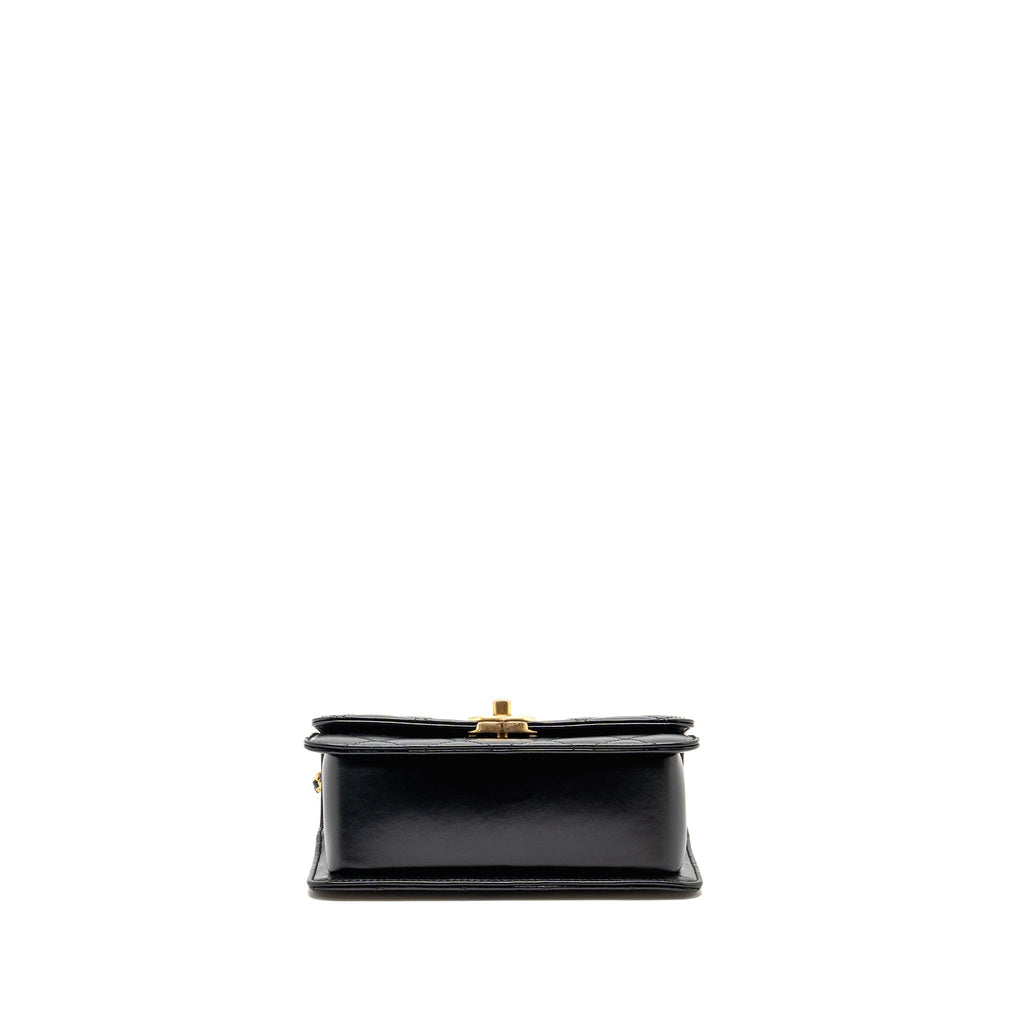 chanel-gold-crush-flap-bag-calfskin-black-ghw-microchip-copy-1