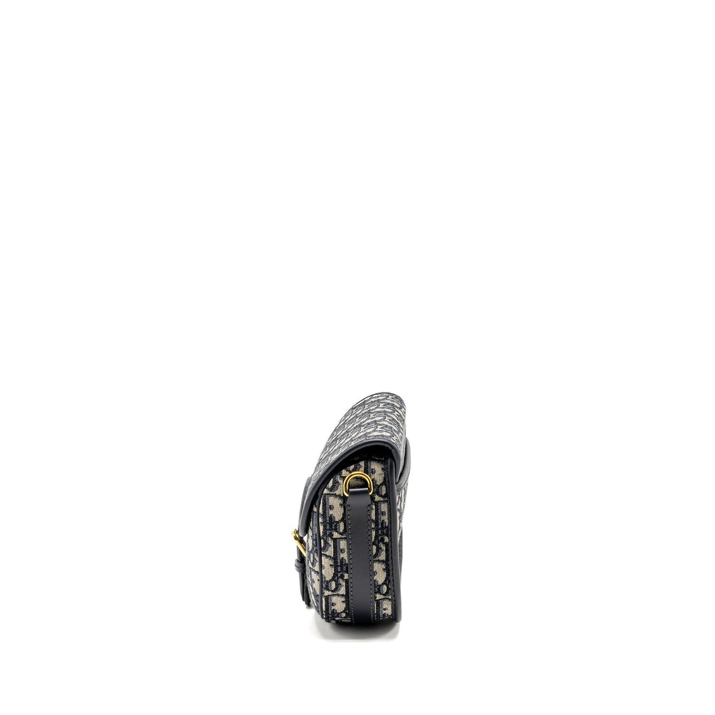 dior-medium-bobby-bag-blue-dior-oblique-jacquard-ghw-1