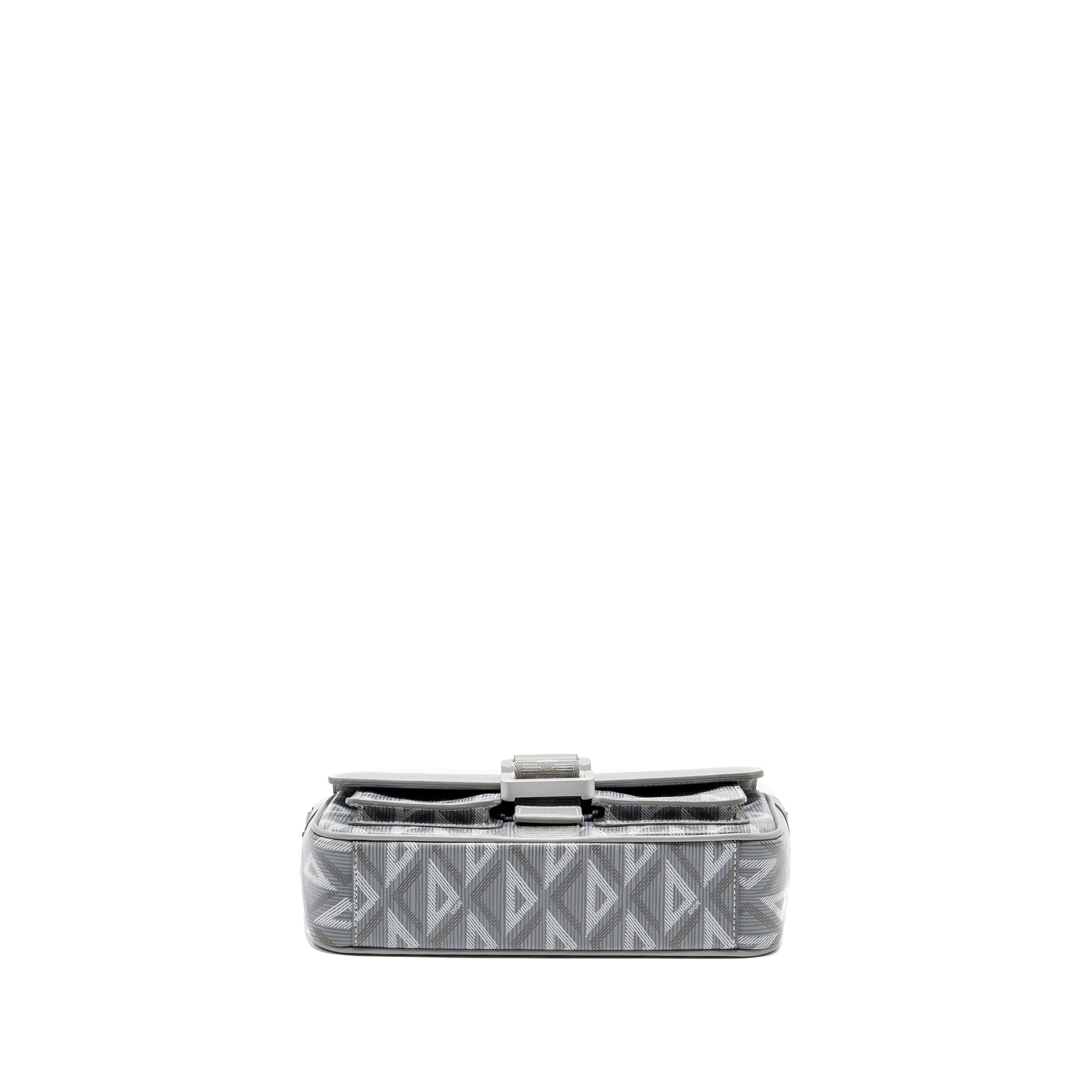 dior-hit-the-road-bag-with-strap-dior-cd-diamond-canvas-grey-with-multicolour-hardware