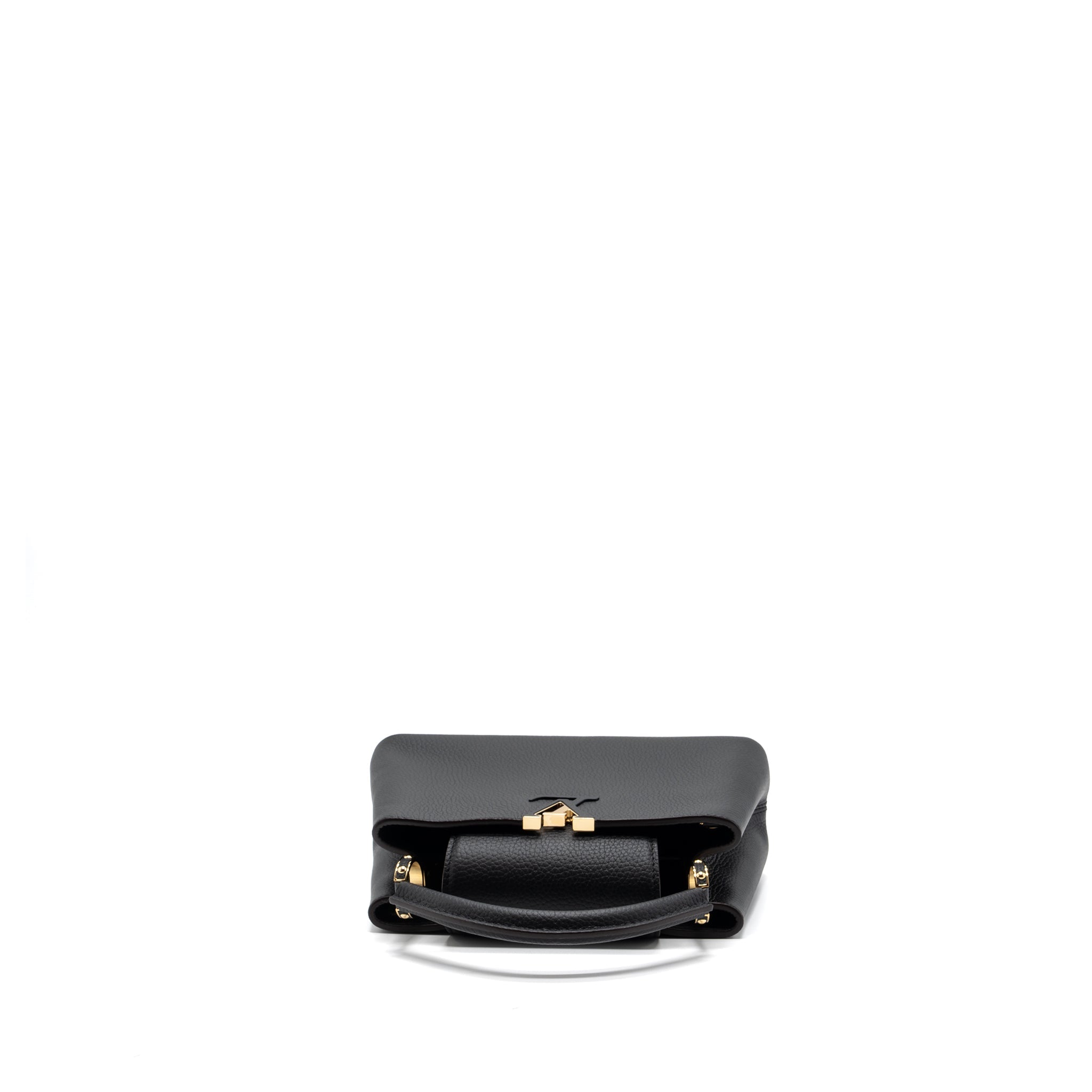 louis-vuitton-capucines-bb-taurillon-black-ghwnew-version