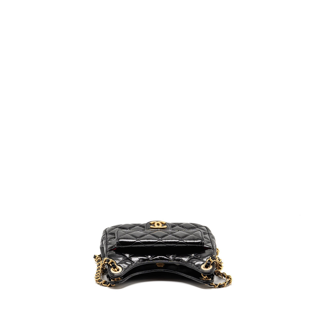 chanel-23c-hobo-black-shiny