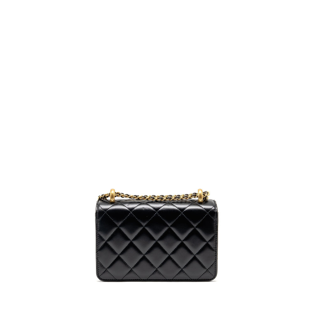chanel-gold-crush-flap-bag-calfskin-black-ghw-microchip-copy-1