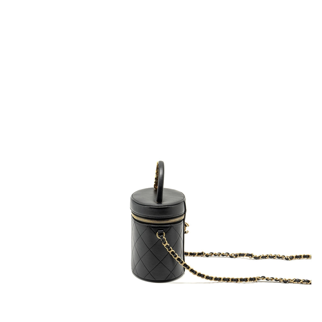 chanel-pearl-letter-logo-detailed-vanity-case-calfskin-black-ghw-copy