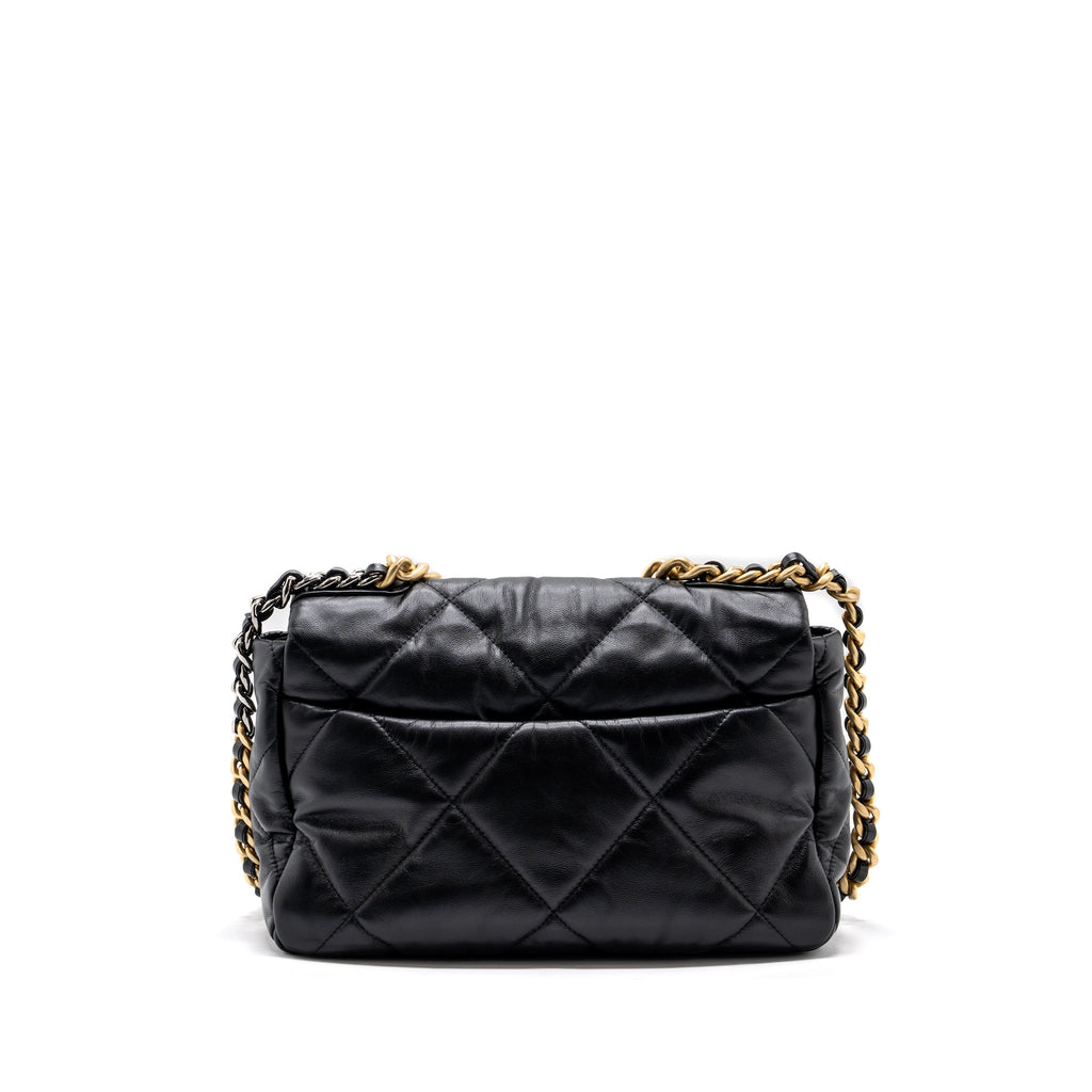 copy-of-chanel-medium-19-bag-goatskin-black-multicolour-hardware-1