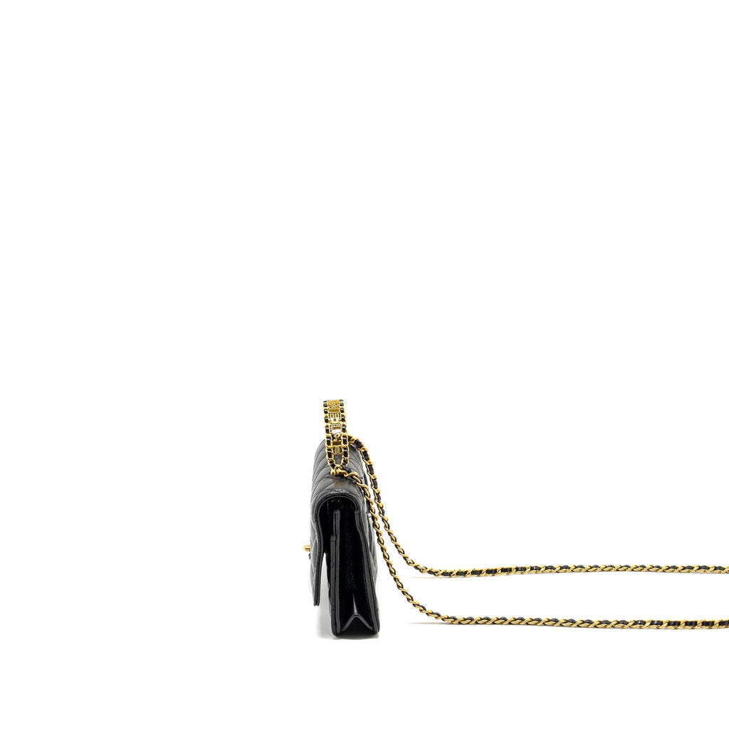 chanel-letter-logo-top-handle-wallet-on-chain-calfskin-black-ghw-microchip