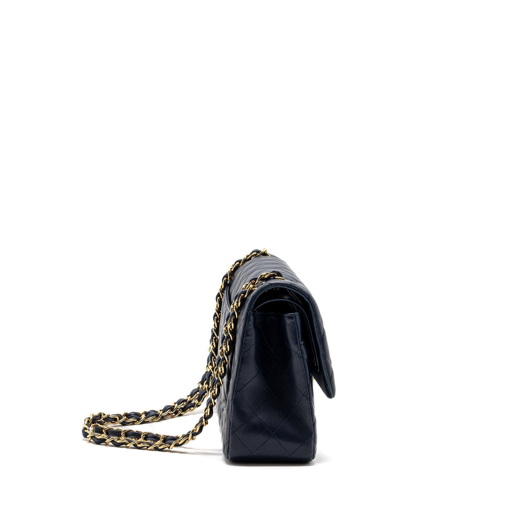 chanel-jumbo-classic-double-flap-lambskin-navy-ghw