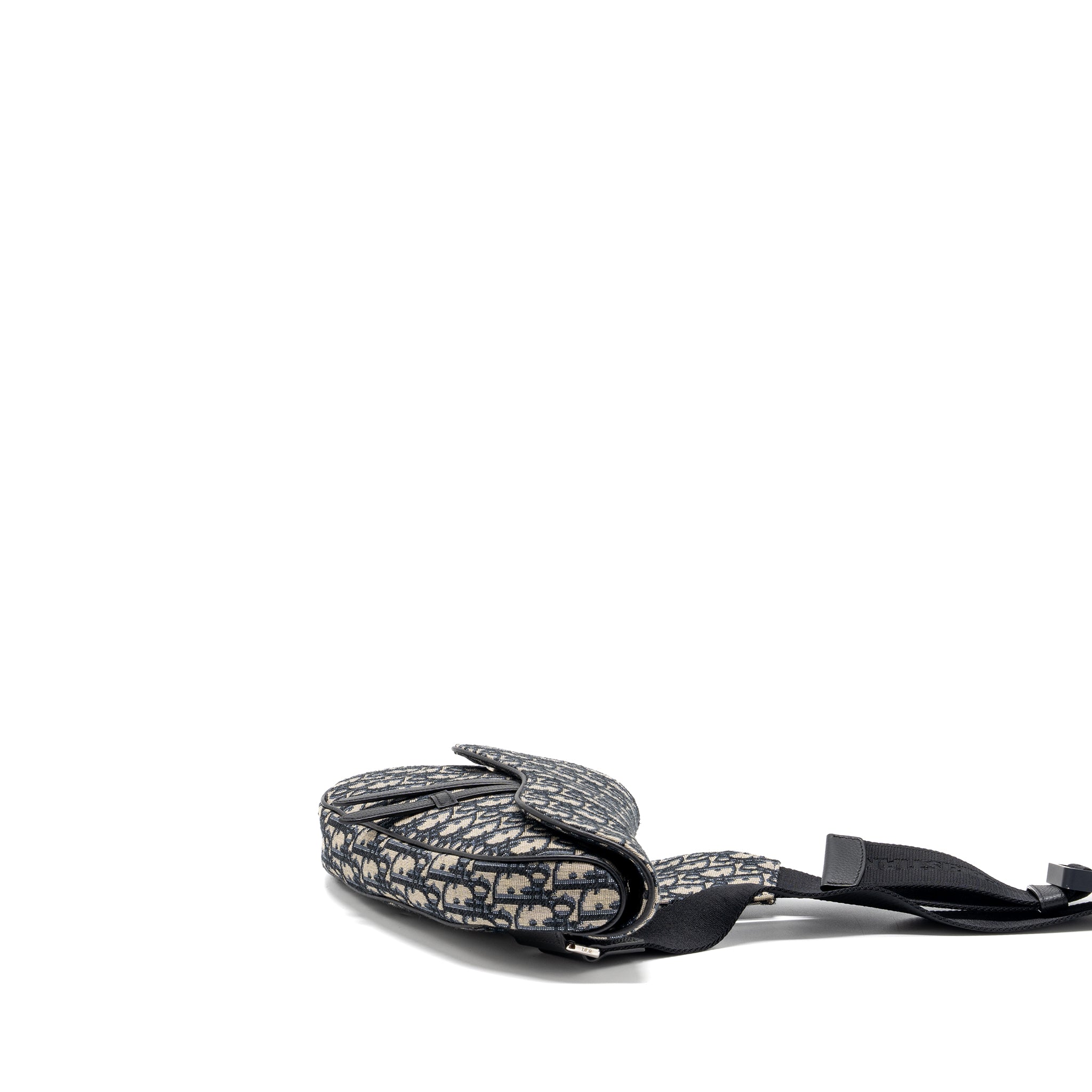 dior-homme-saddle-bag-dior-oblique-jacquard-multicolour-hardware