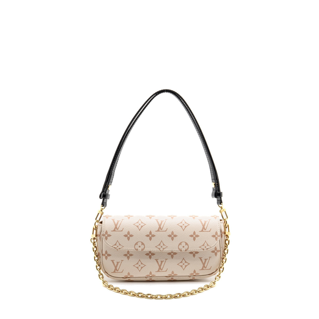 louis-vuitton-ivy-wallet-on-chain-canvas-beige-cream-ghw