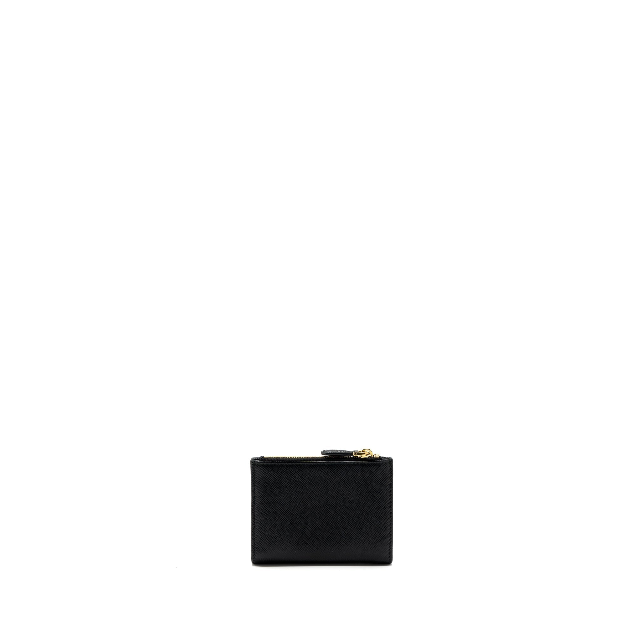 prada-small-saffiano-leather-wallet-black-ghw