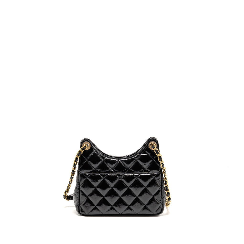 chanel-23c-hobo-black-shiny