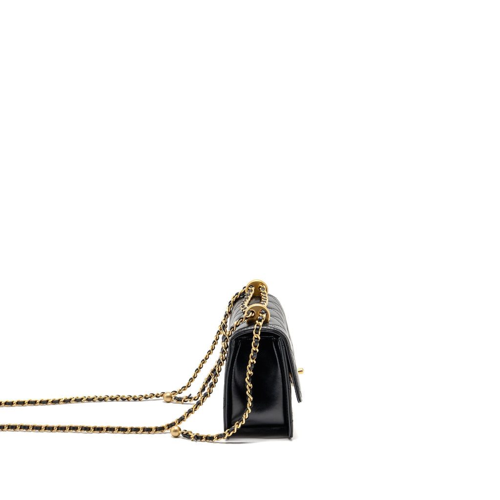 chanel-gold-crush-flap-bag-calfskin-black-ghw-microchip-copy-1