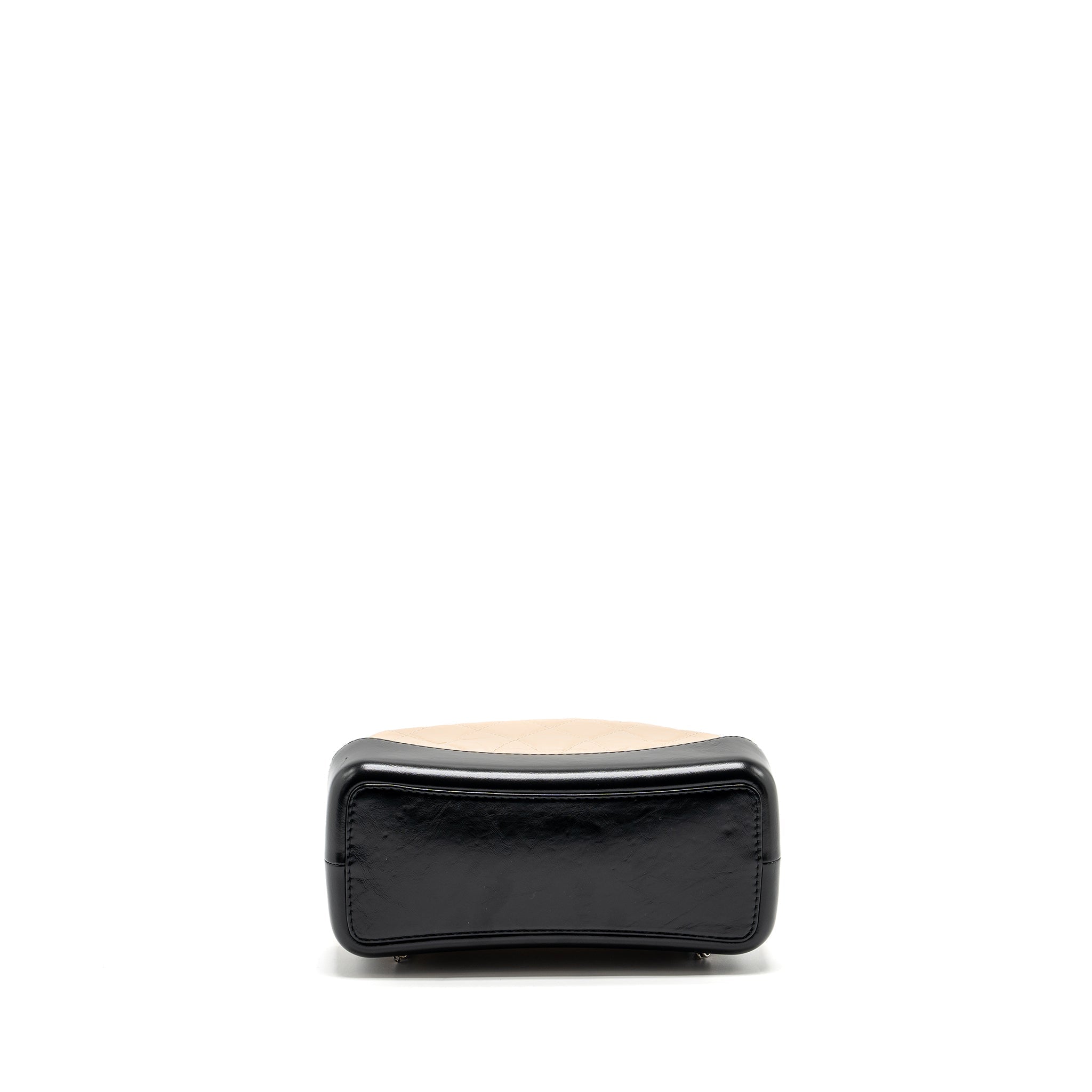 chanel-medium-gabrielle-backpack-aged-calfskin-beige-black-multicolour-hardware