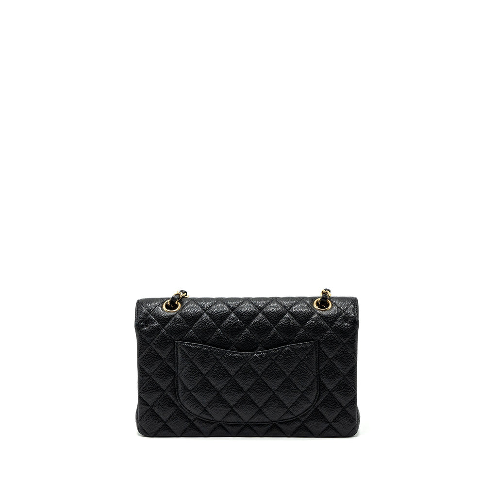 chanel-meedium-classic-double-flap-bag-caviar-black-ghw