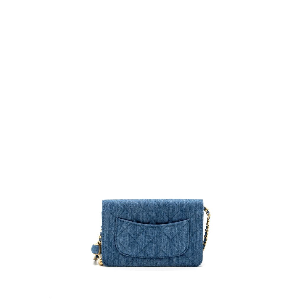 chanel-pearl-crush-wallet-on-chain-denim-blue-ghw-microchip
