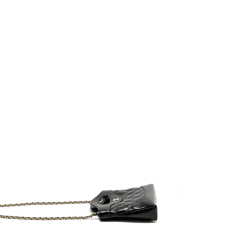 chanel-mini-31-clutch-with-chain-shiny-lambskin-black-lghw-microchip-1
