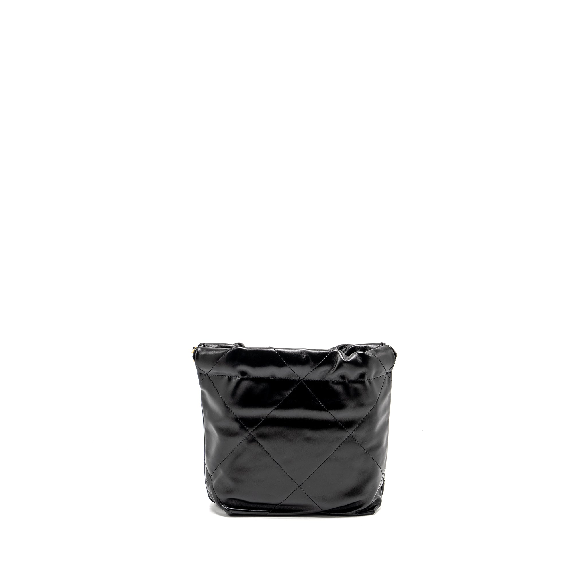chanel-mini-22-bag-black