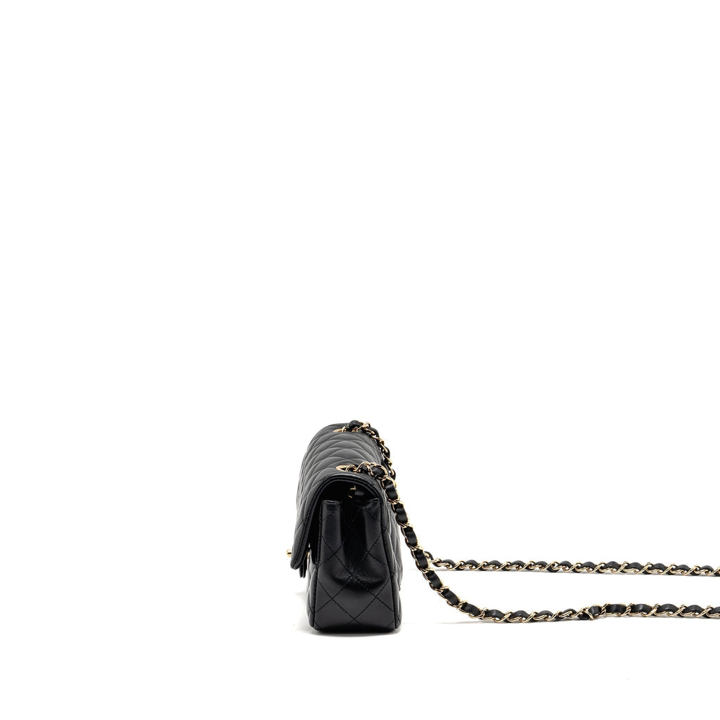 chanel-black-3
