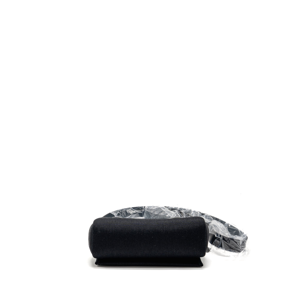 hermes-herbag-mini-canvas-hunter-black-ghw-stamp-w