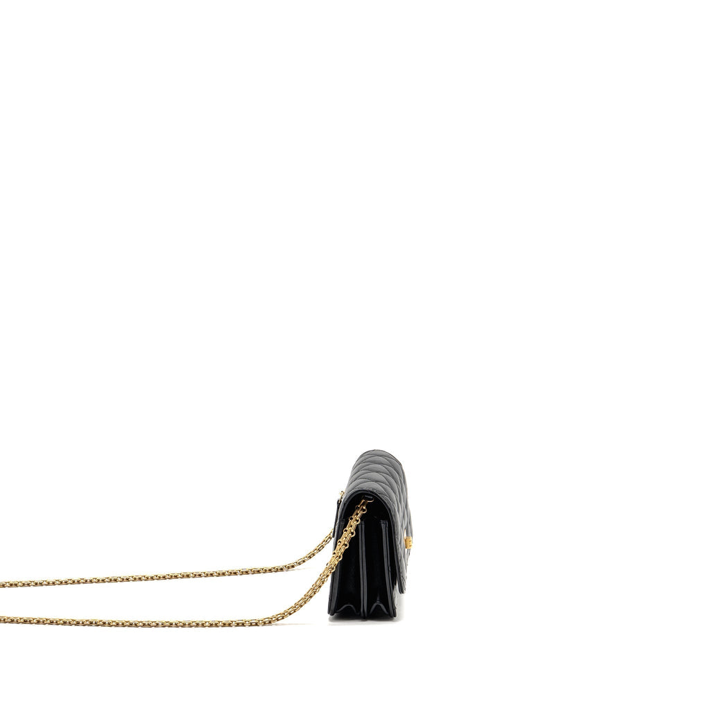 chanel-mini-2-55-reissue-wallet-on-chain-aged-calfskin-black-ghwmicrochip