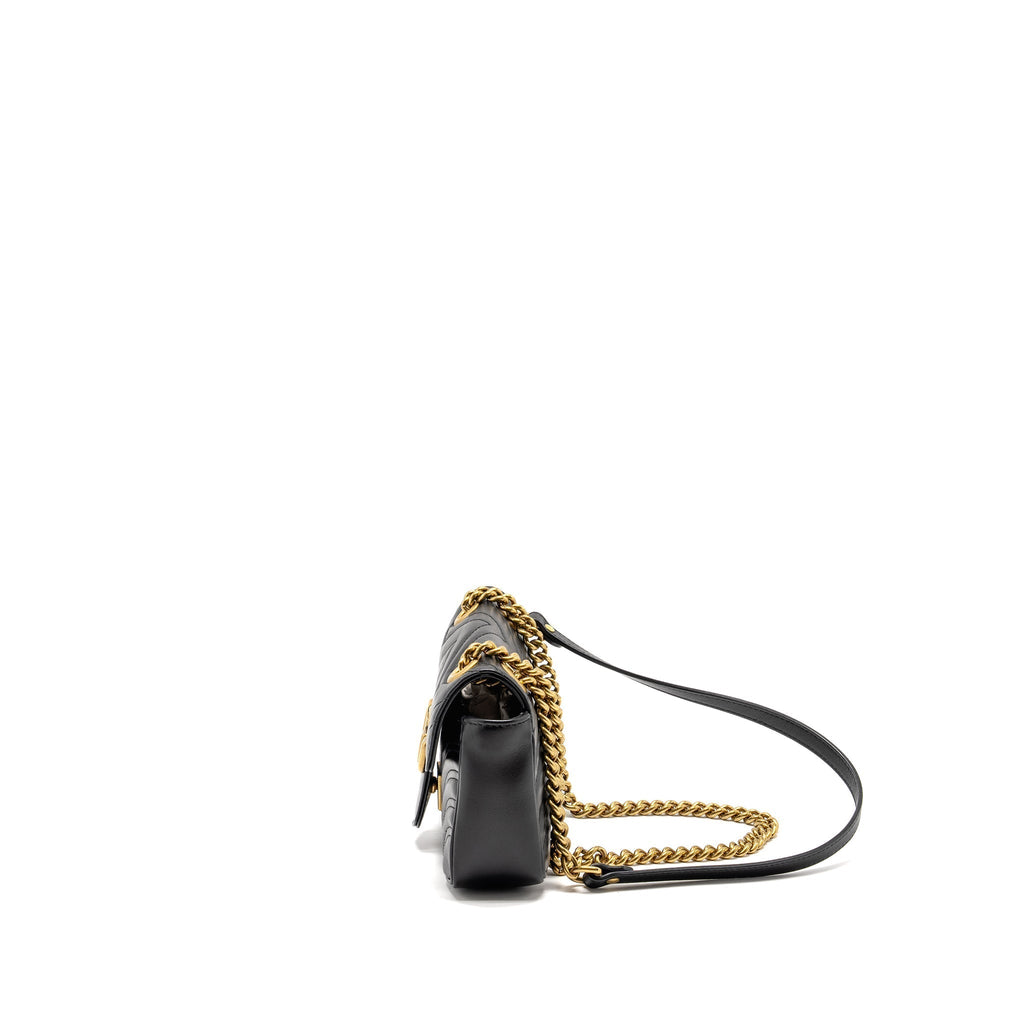 gucci-mini-gg-marmont-shoulder-bag-calfskin-black-ghw-2