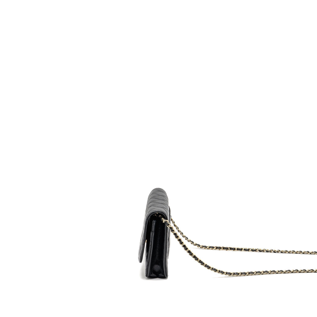 chanel-cc-logo-quilted-wallet-on-chain-caviar-black-lghw-microchip