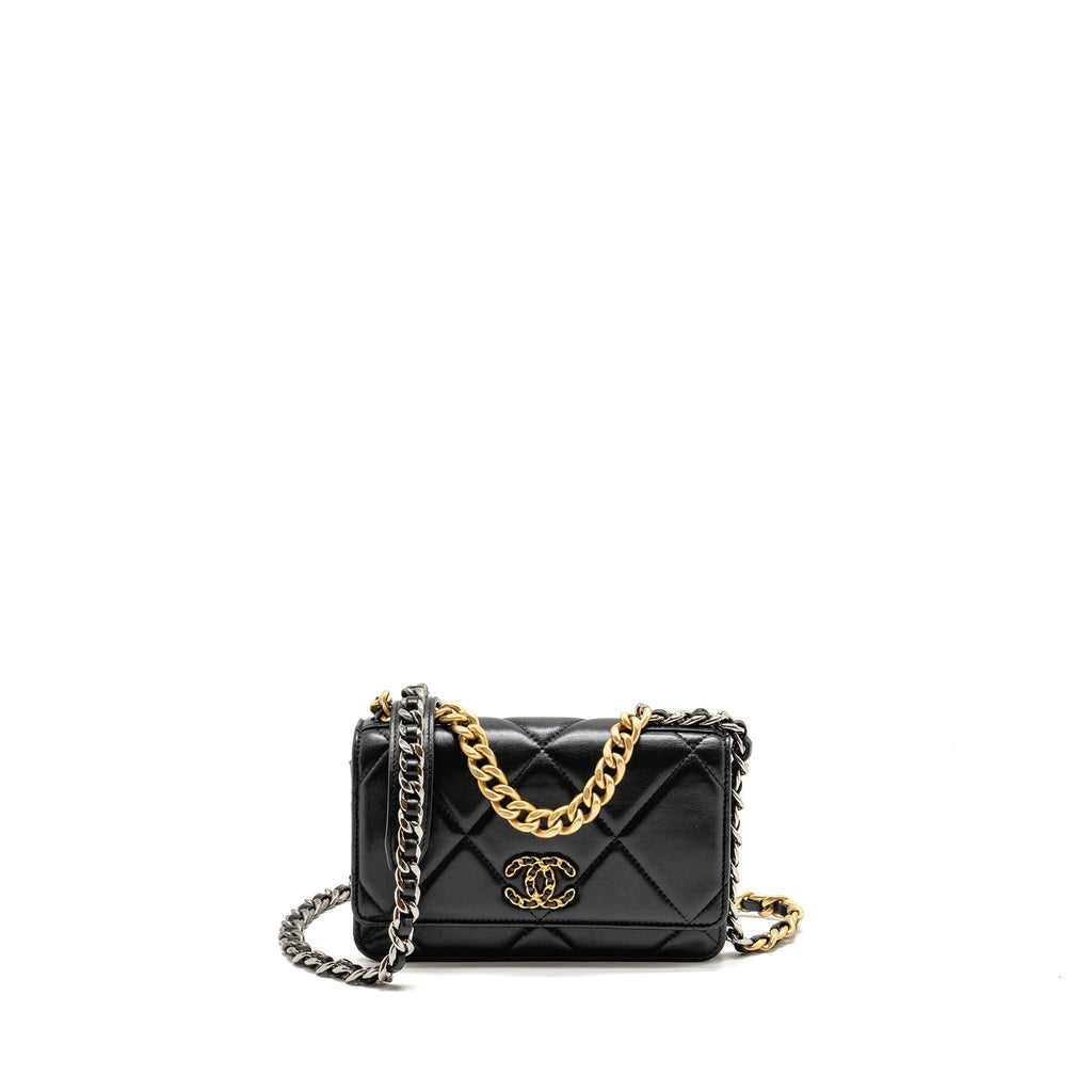 chanel-19-wallet-on-chain-lambskin-black-multicolour-hardware