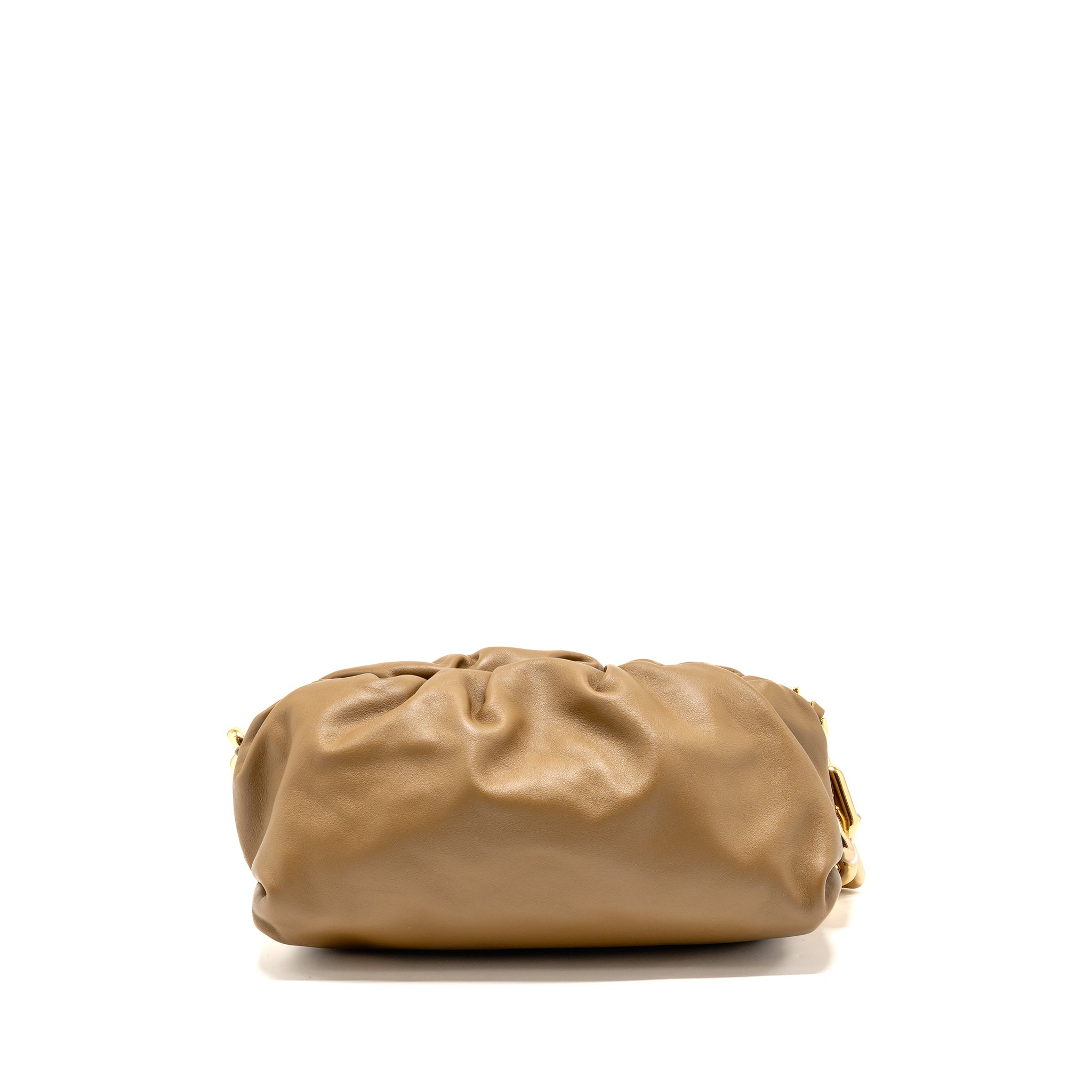 bottega-veneta-chain-pouch-549ou