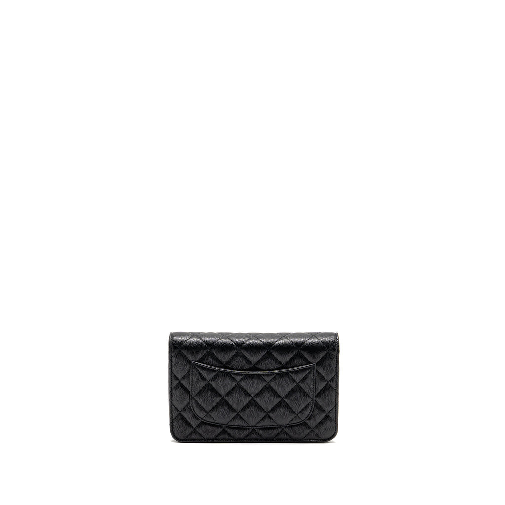 chanel-cc-logo-quilted-wallet-on-chain-caviar-black-lghw-microchip