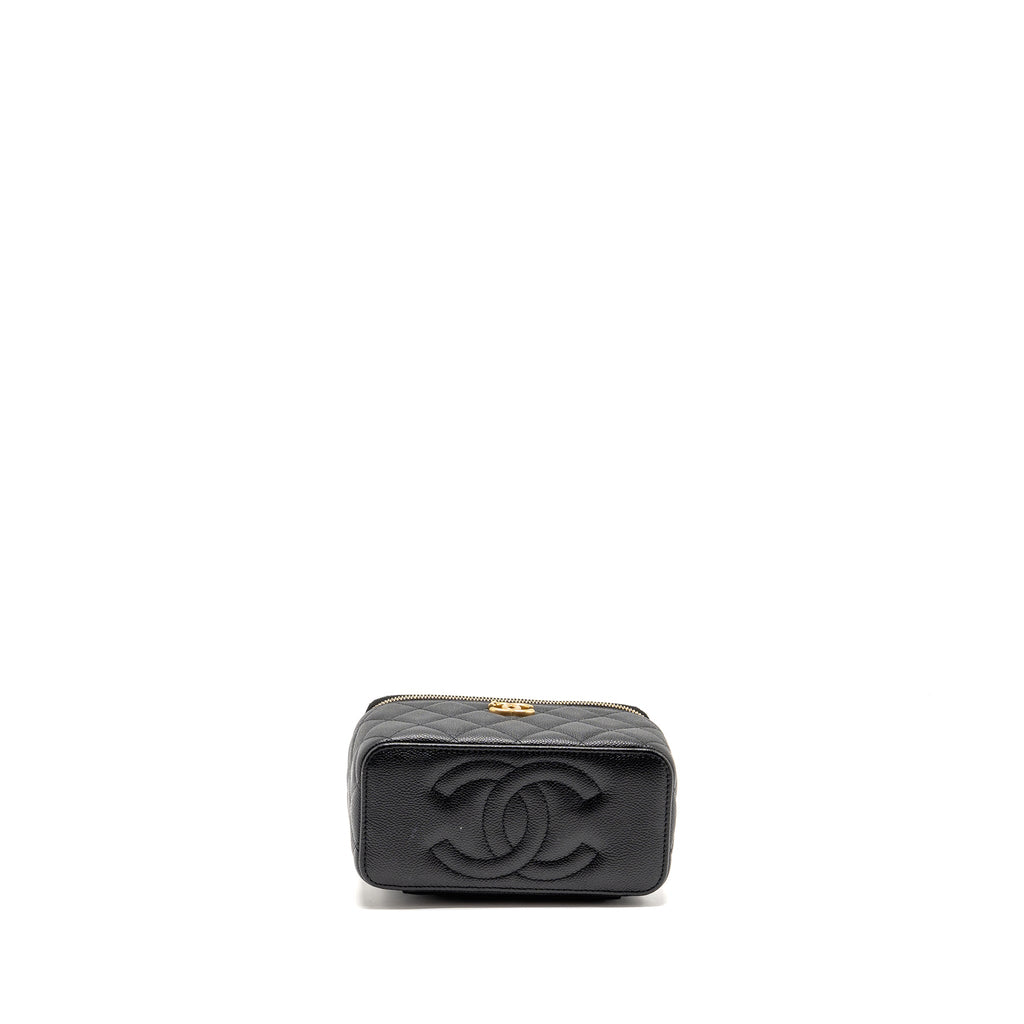 chanel-black-6