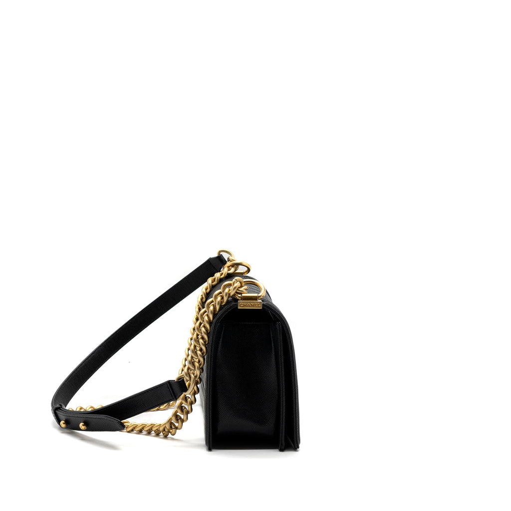 chanel-medium-classic-boy-bag-caviar-black-ghw
