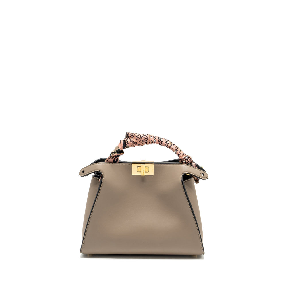 fendi-peekaboo-handle-bag-calfskin-dove-black-ghw