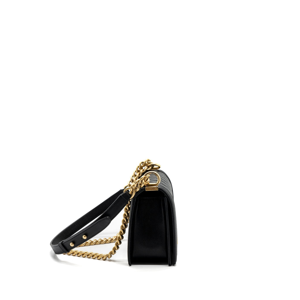 chanel-medium-boy-bag-caviar-black-brushed-ghw-microchip-1