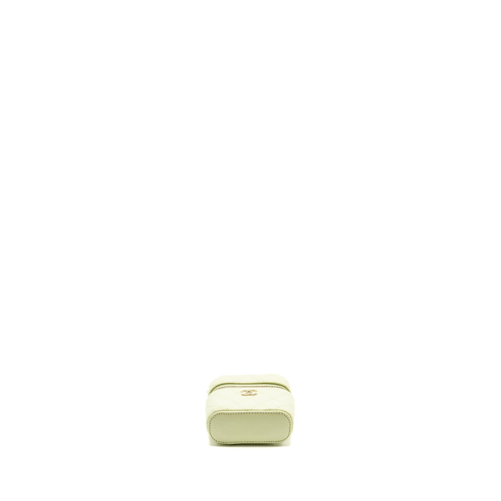 chanel-mini-bag-green