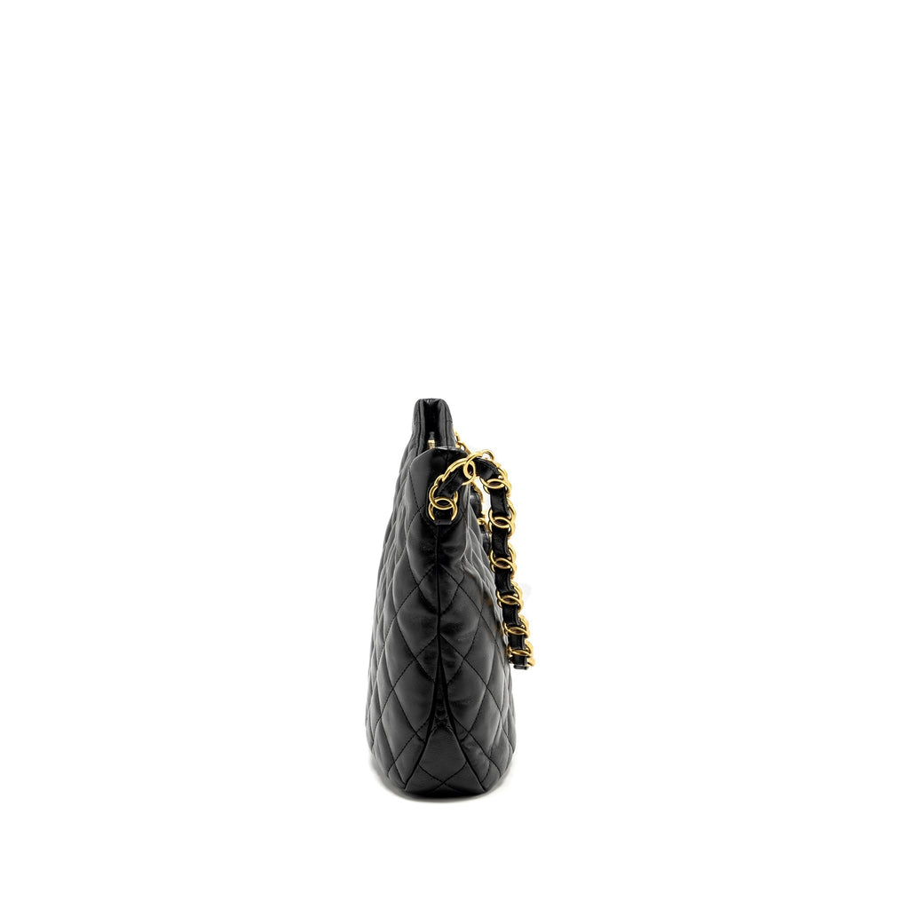 chanel-22k-hobo-shoulder-bag-lambskin-black-ghw-microchip-1