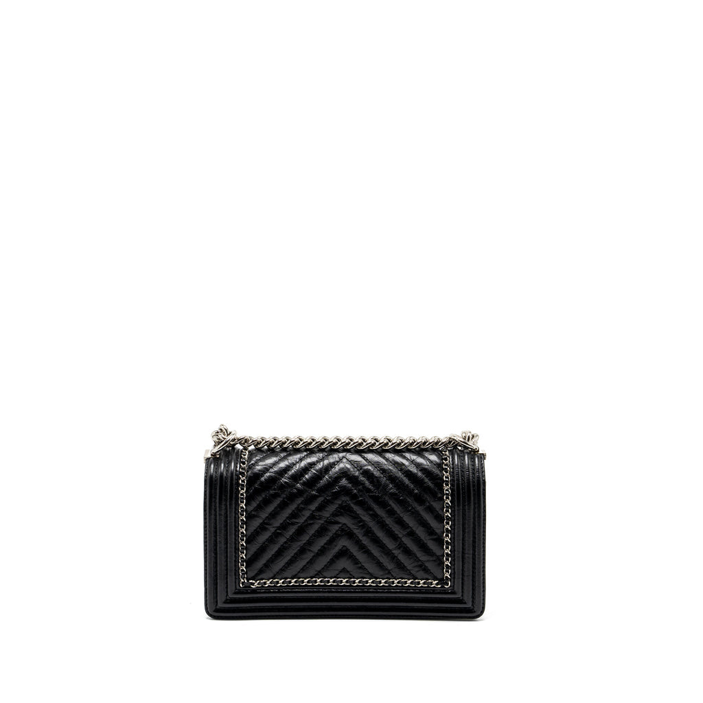 chanel-medium-chevron-boy-bag-limited-edition-calfskin-black-shw