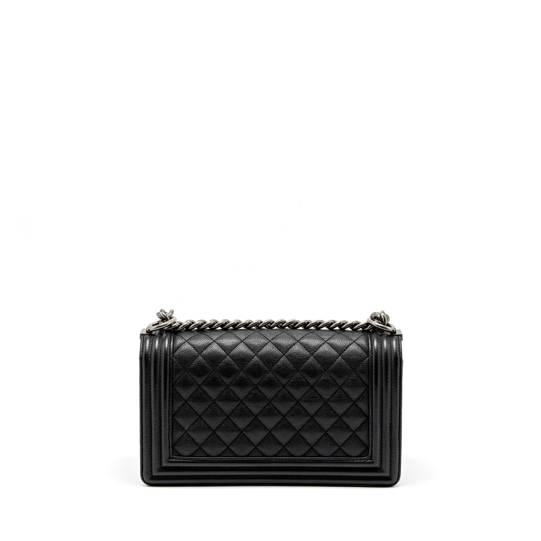 chanel-medium-boy-bag-grained-calfskin-black-ruthenium-hardware