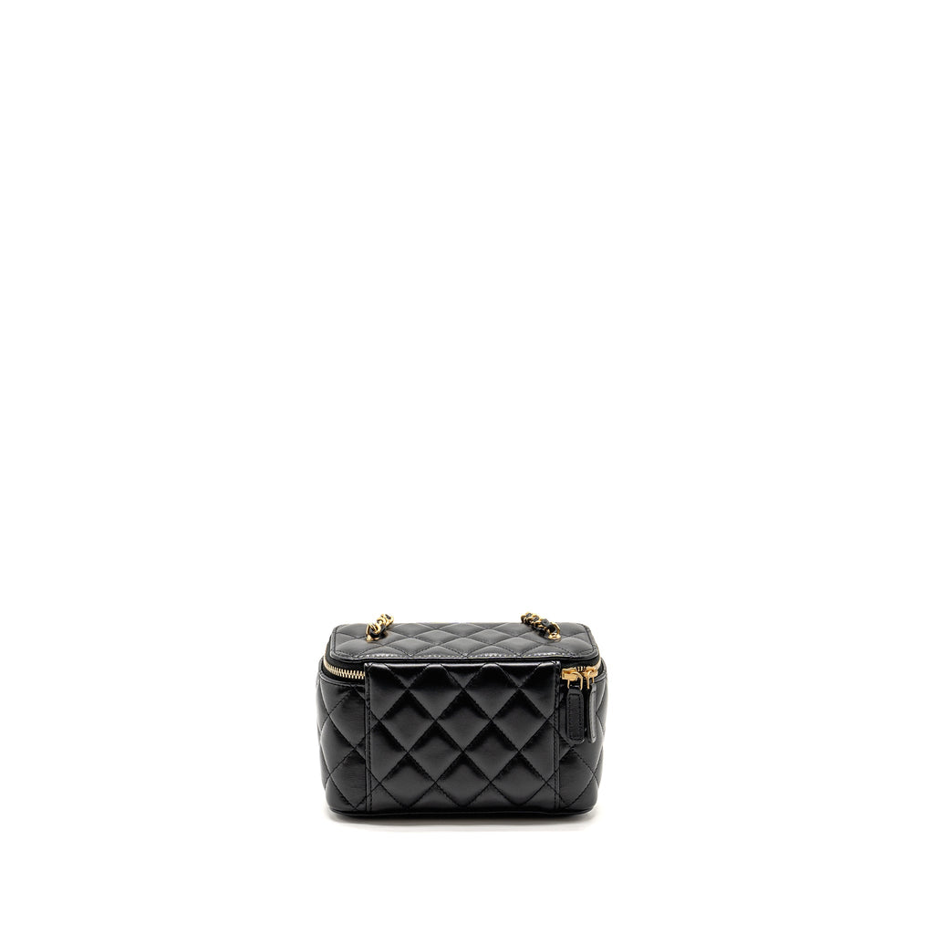 chanel-24a-long-vanity-case-with-cc-logo-adjustable-chain-lambskin-black-ghwmicrochip