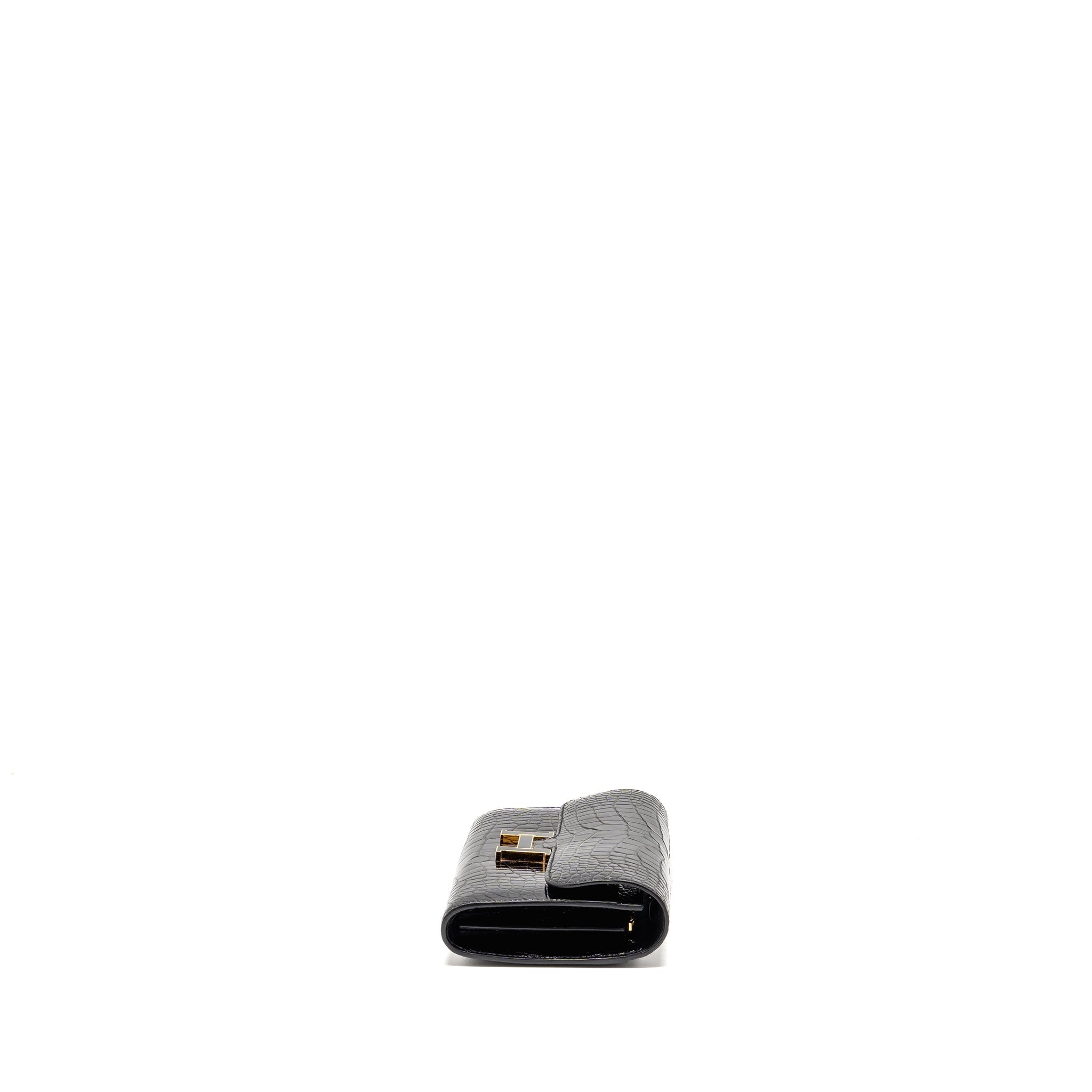 hermes-constance-to-go-alligator-mississippiensis-black-with-black-hardware-stamp