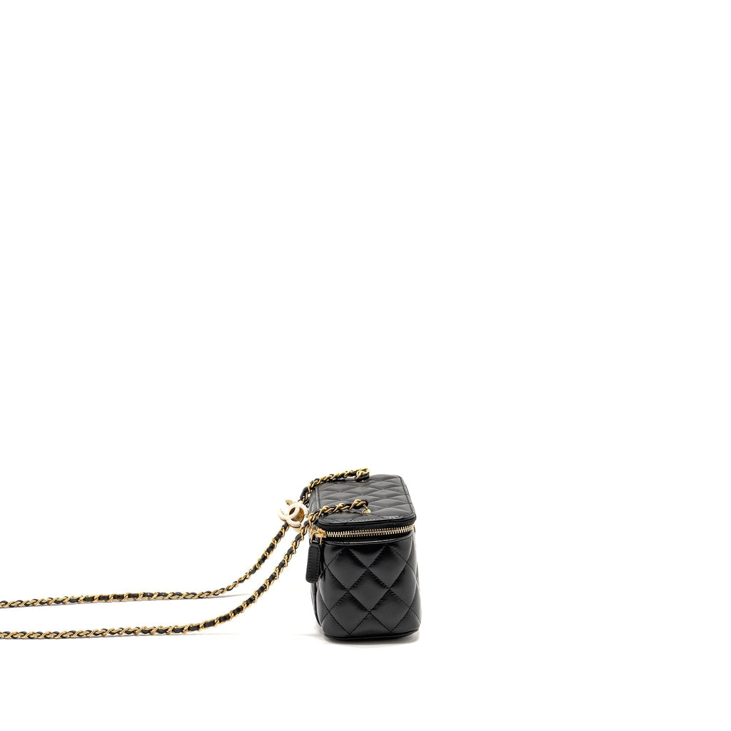 chanel-24a-long-vanity-case-with-cc-logo-adjustable-chain-lambskin-black-ghwmicrochip