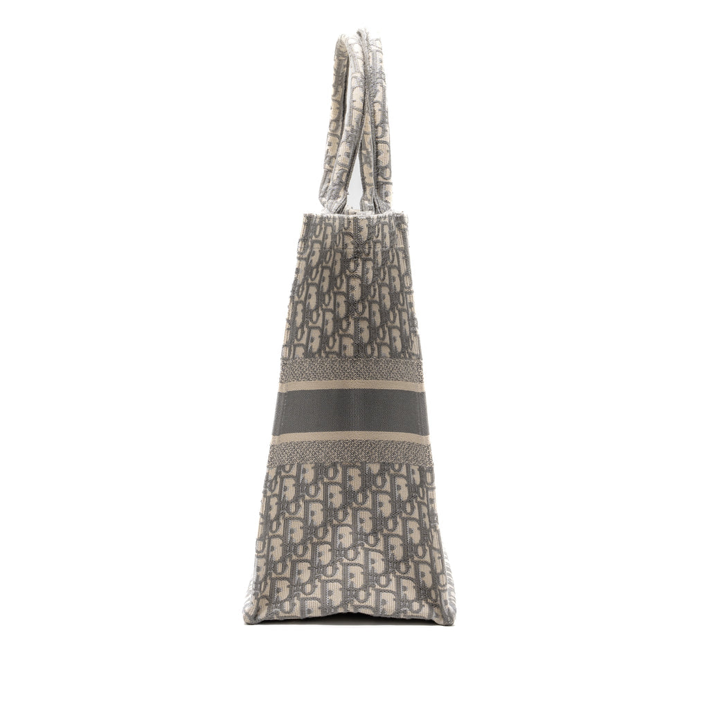 dior-large-book-tote-dior-oblique-embroidery-ecru-grey