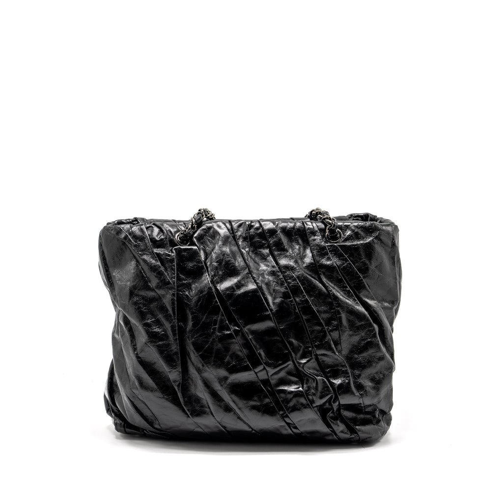 chanel-tote-bag-black