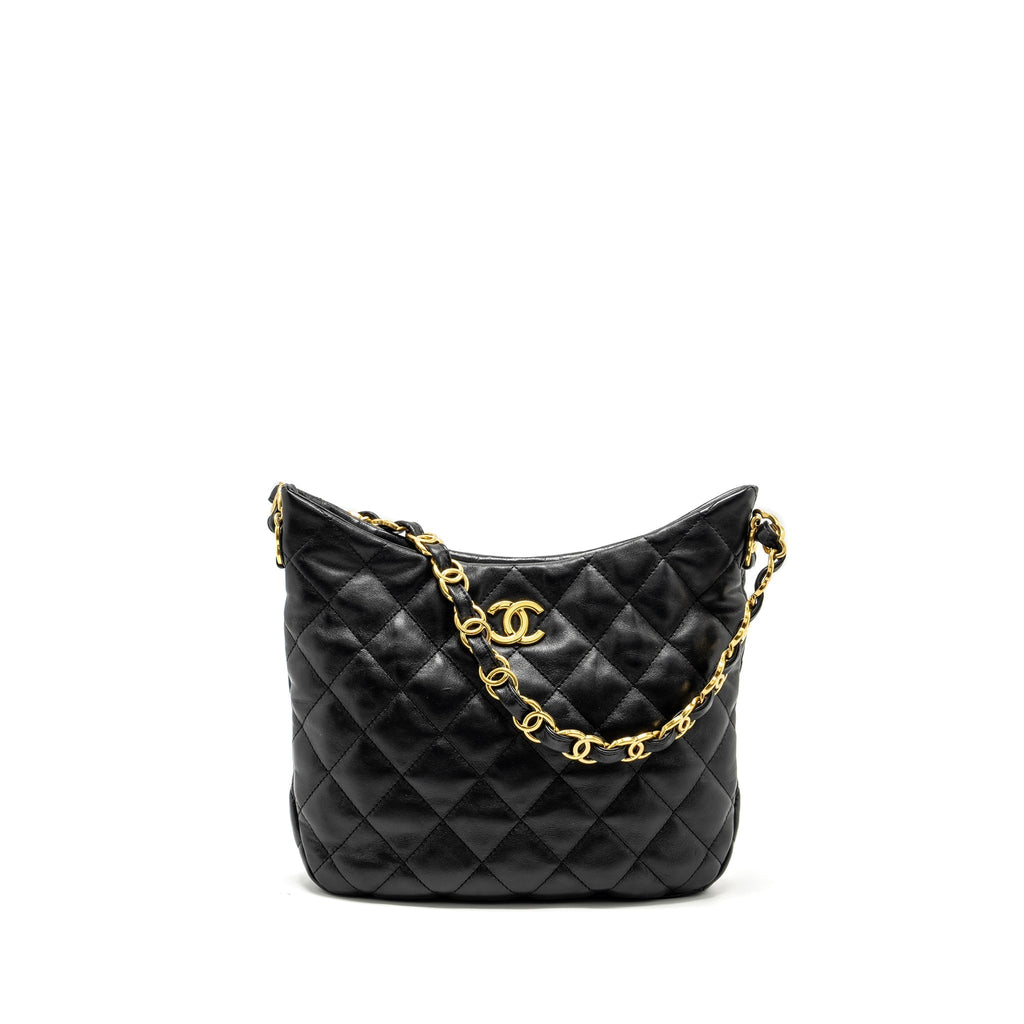 chanel-22k-hobo-shoulder-bag-lambskin-black-ghw-microchip-1