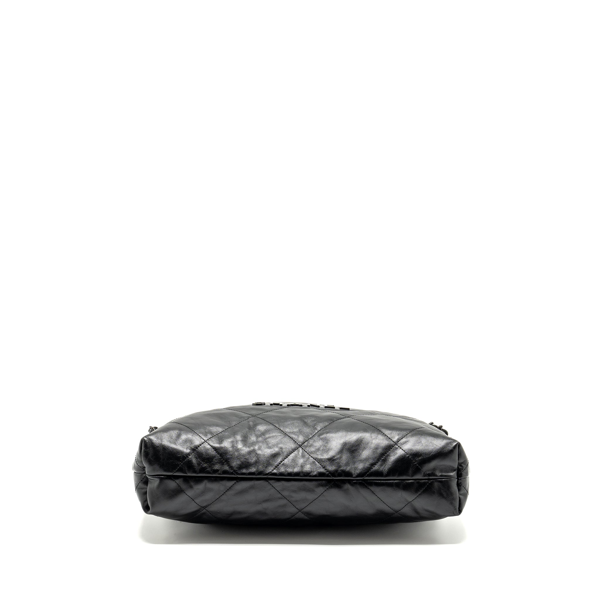 chanel-medium-22-bag-calfskin-so-black-microchip-copy-1