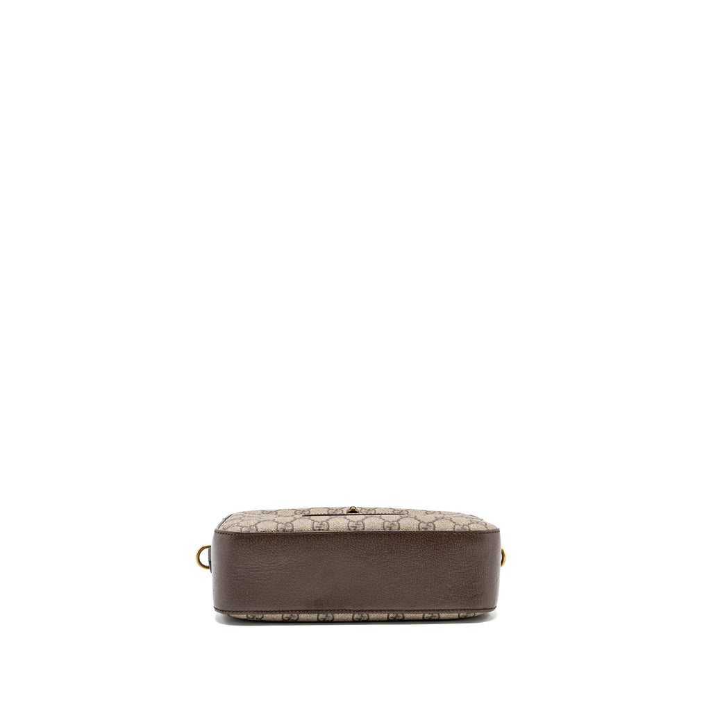 gucci-gg-supreme-camera-bag-canvas-leather-ghw