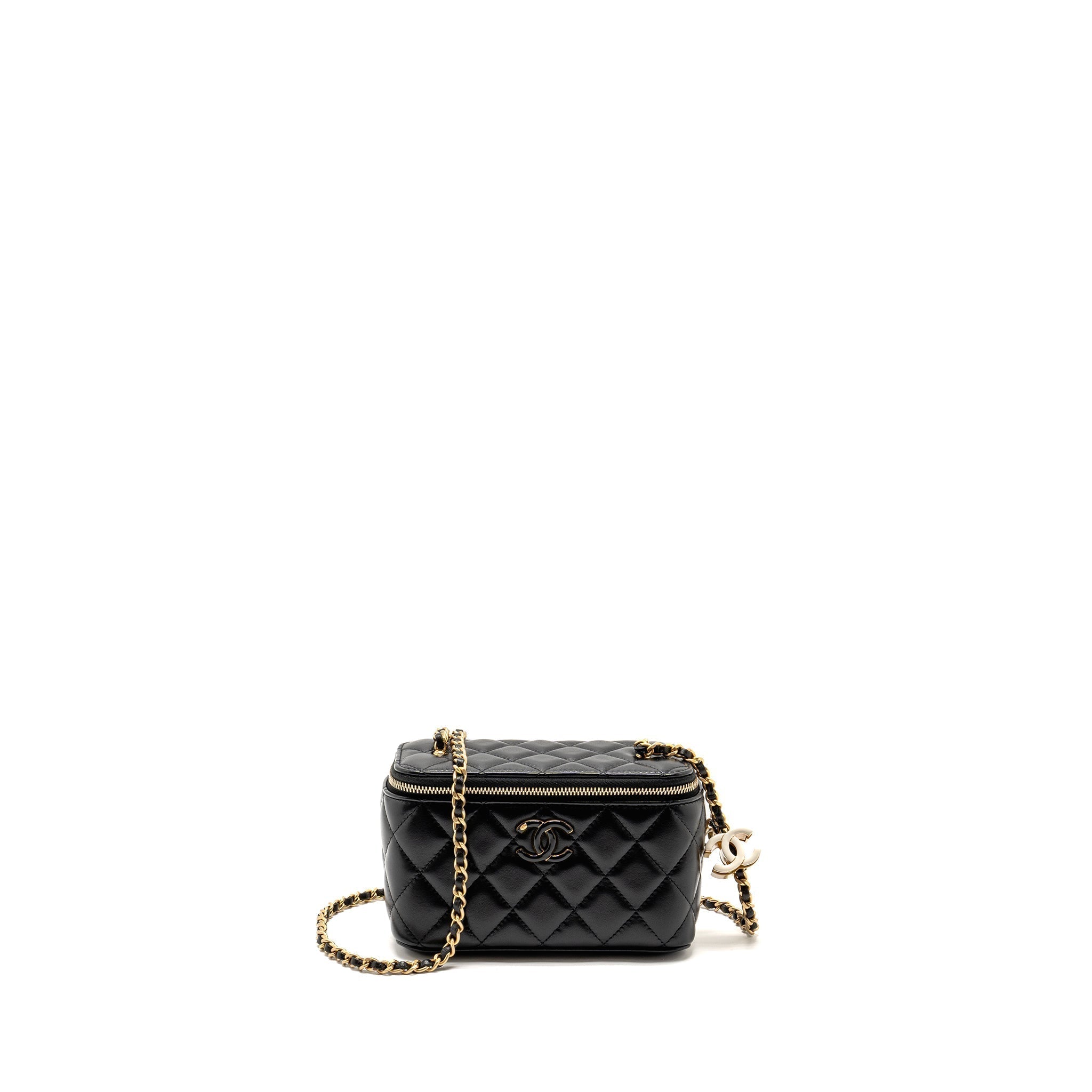 chanel-24a-long-vanity-case-with-cc-logo-adjustable-chain-lambskin-black-ghwmicrochip