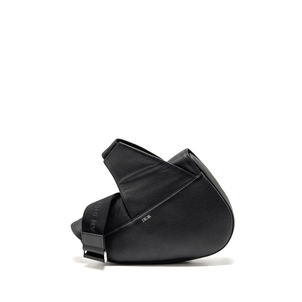 dior-homme-saddle-bag-calfskin-black-shw
